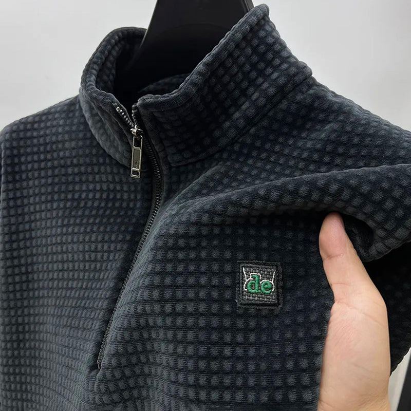 Weiche und warme Winterpullover