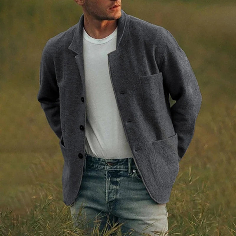 Warmes Jacke mit vielen Taschen