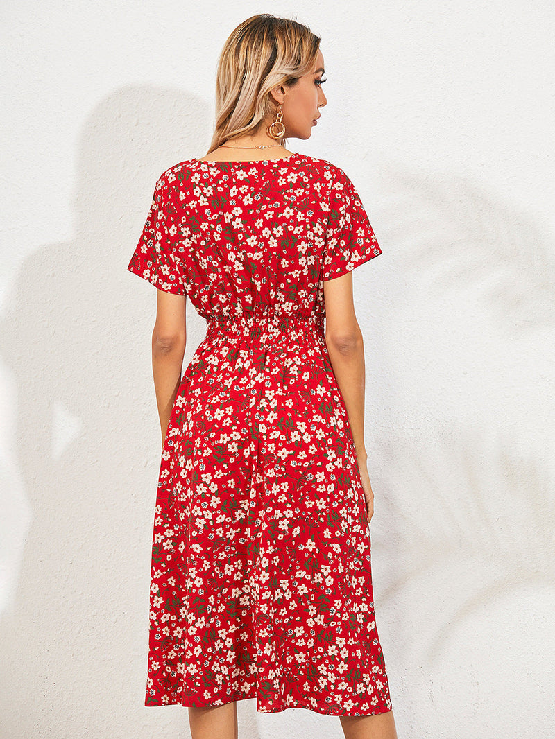 Kuscheliges Sommerkleid mit Blumendruck für dich