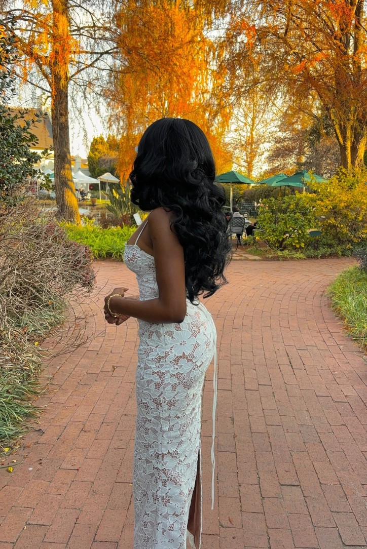 Elegantes Maxikleid Mit Spitzen-Details Fur Frauen