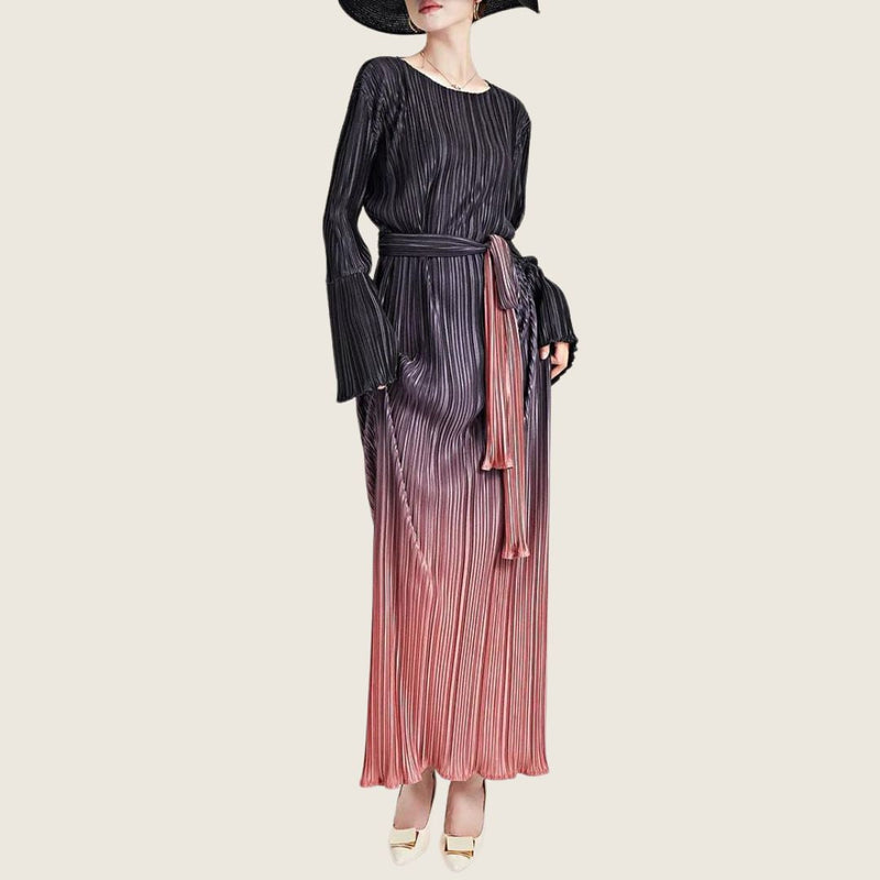 Elegantes Plissiertes Kleid mit Farbverlauf