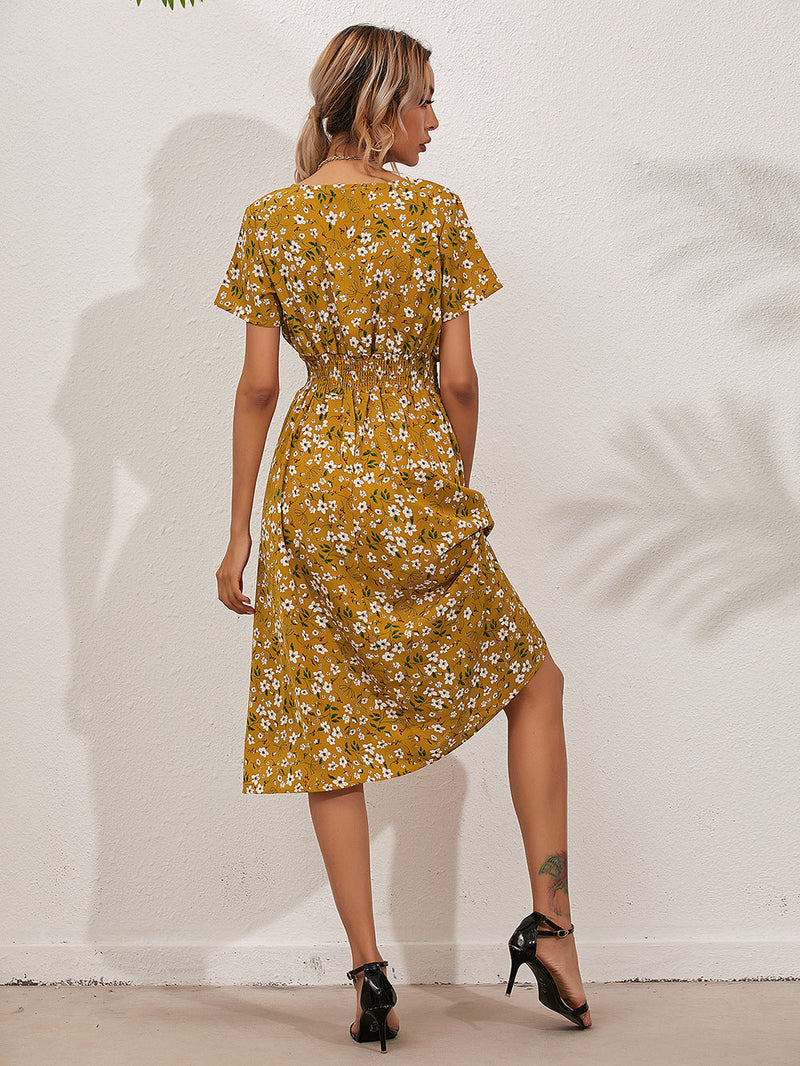 Kuscheliges Sommerkleid mit Blumendruck für dich