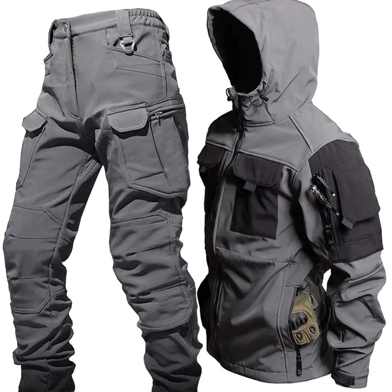 Stylischer winddichter Hoodie und Cargo-Hose Set