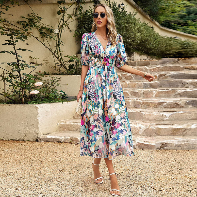 Elegantes Midikleid mit V-Ausschnitt