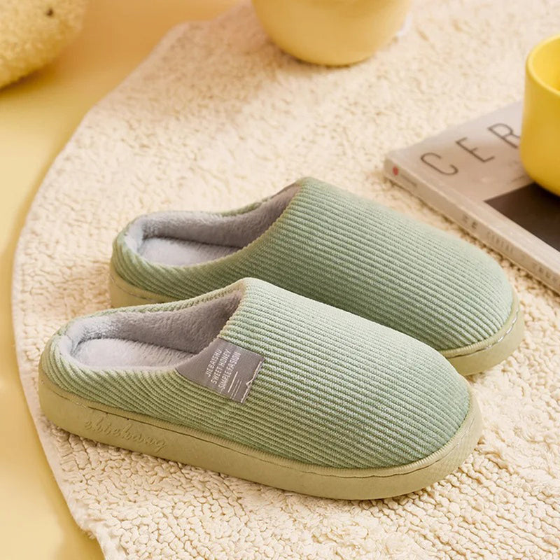 Warmes und bequemes Pantoffelpaar für Damen