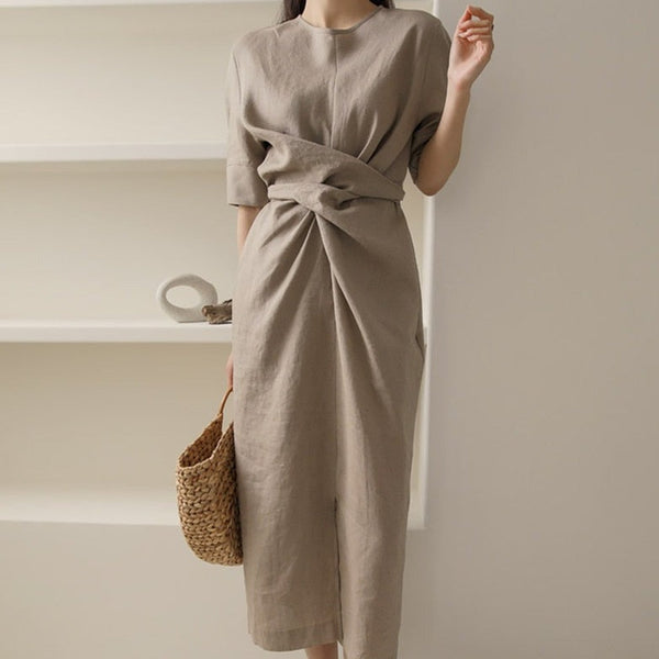 Elegantes Khaki Kleid aus Leinen für Damen