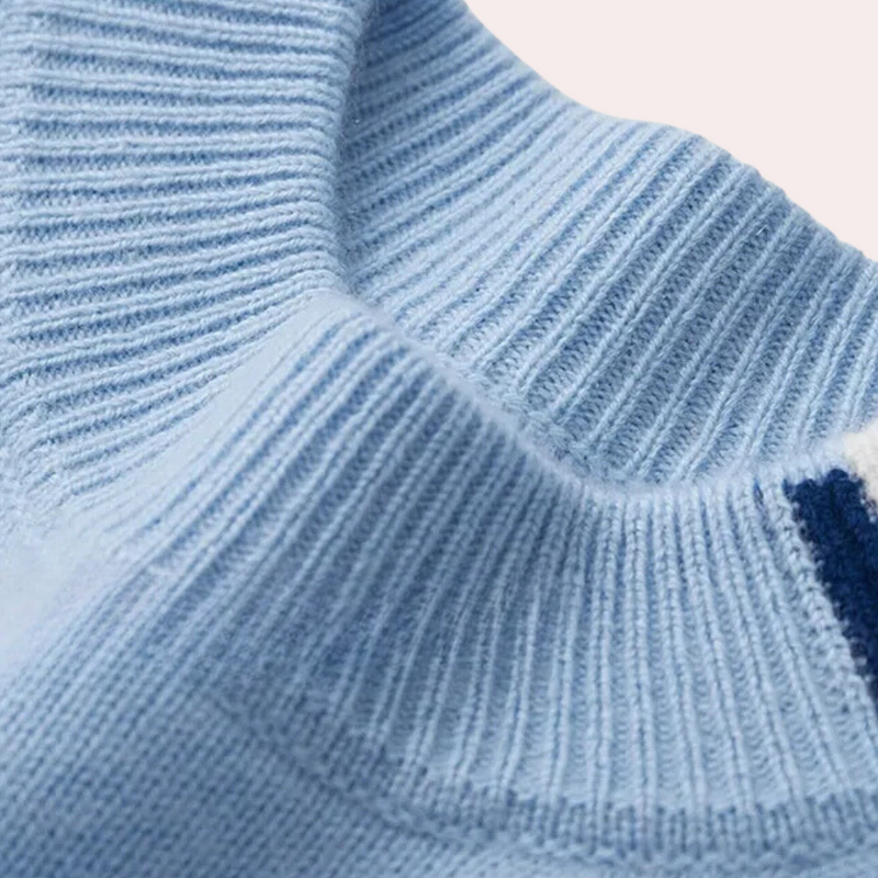 Bequeme und weiche Herrenstrickjacke