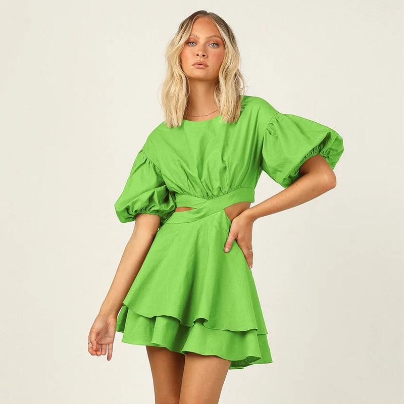 Elegantes Heidi -Minikleid mit Puffärmeln und Rüschen