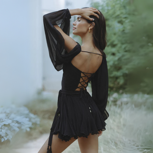 Elegantes Heidi -Mini-Kleid aus Chiffon in Schwarz