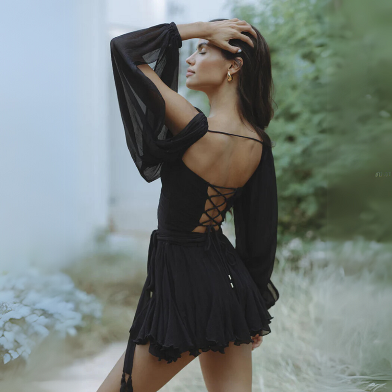Elegantes Heidi -Mini-Kleid aus Chiffon in Schwarz