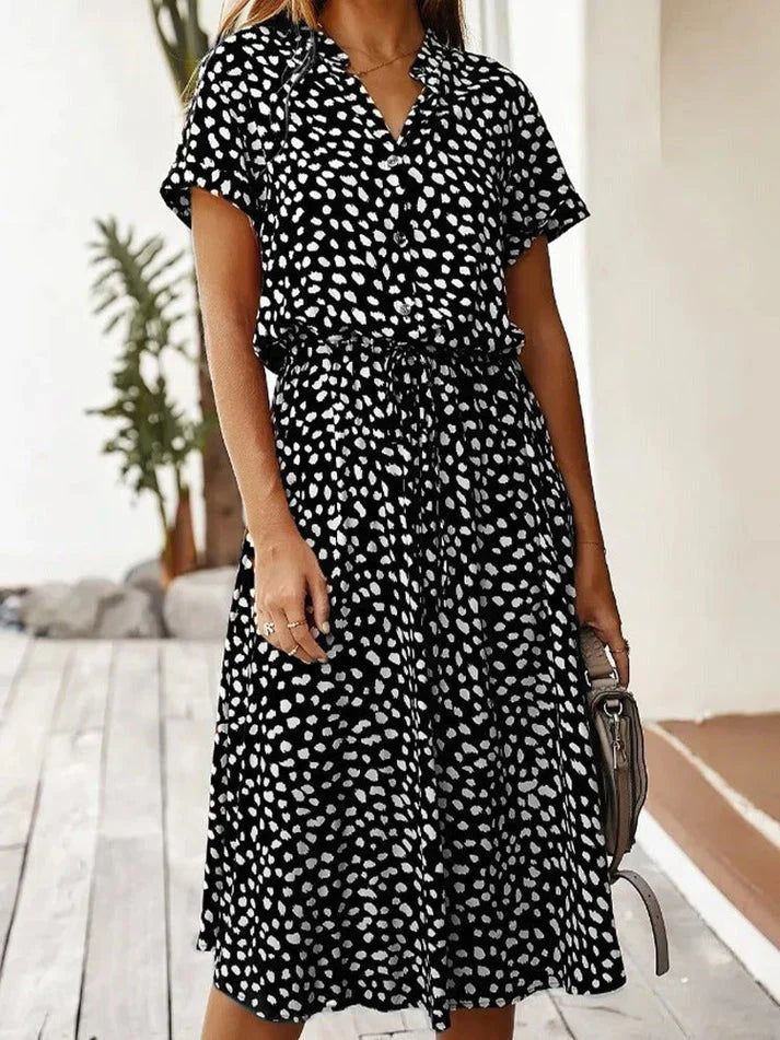 Weiches - Elegantes kurzärmliges Hemdblusenkleid mit Polka Dots und Kordelzug in der Taille für dich