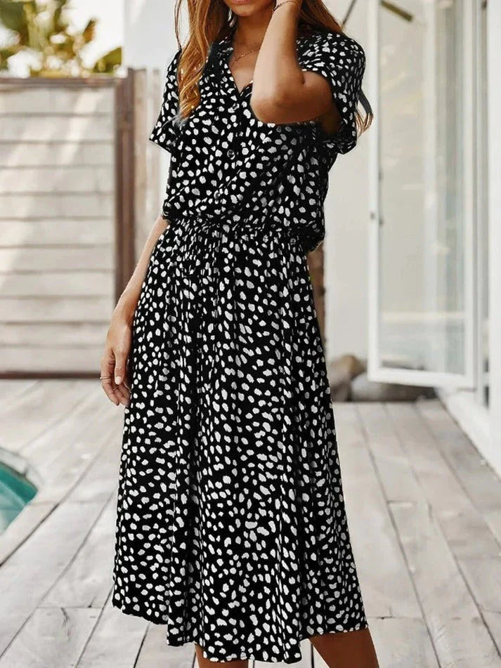 Weiches - Elegantes kurzärmliges Hemdblusenkleid mit Polka Dots und Kordelzug in der Taille für dich