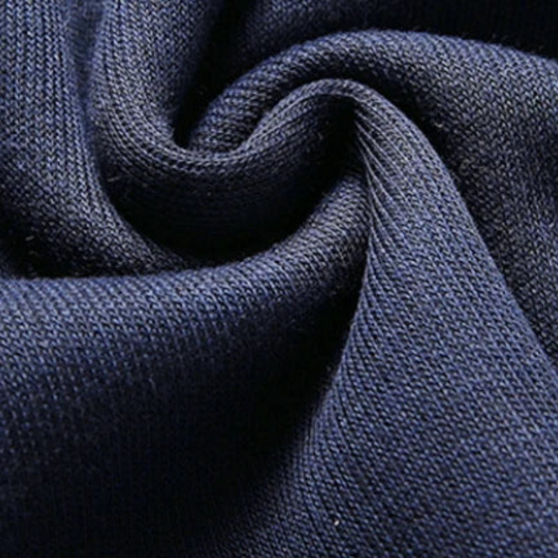 Elegante Herrenpullover mit Kragen