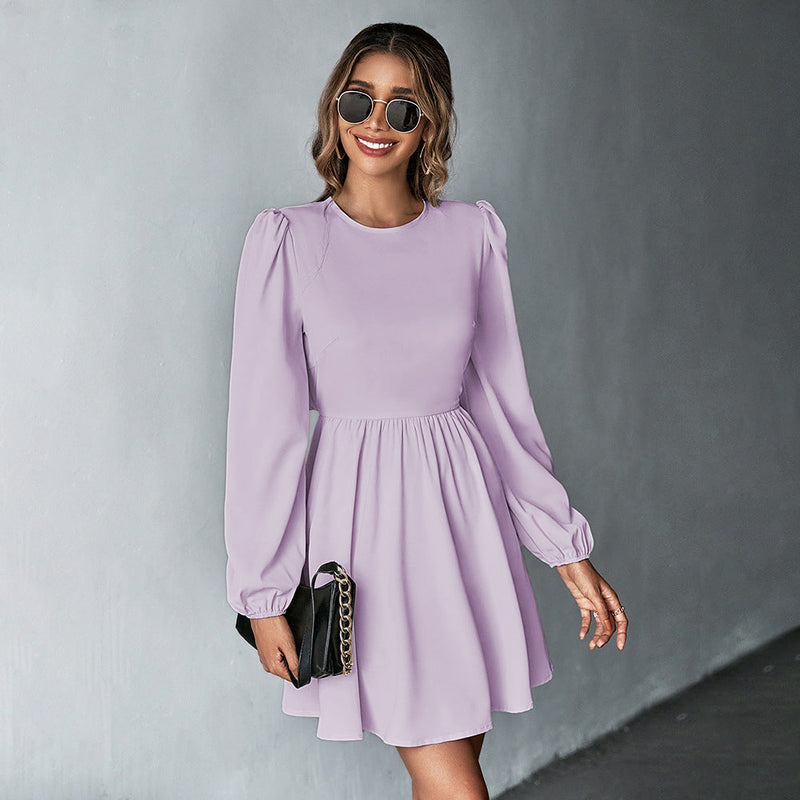 Elegantes Heidi - Rückenfreies Langarm A-Linien Kleid