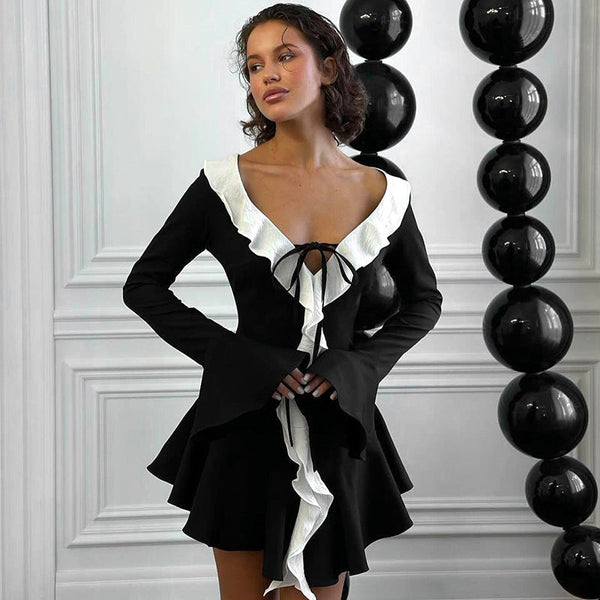 Elegantes Heidi -Rüschener Spitzkragen Kleid