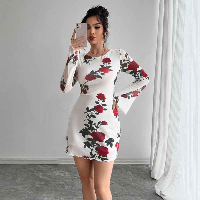 Elegantes Heidi -Flieder Rückenfreies Mini Kleid