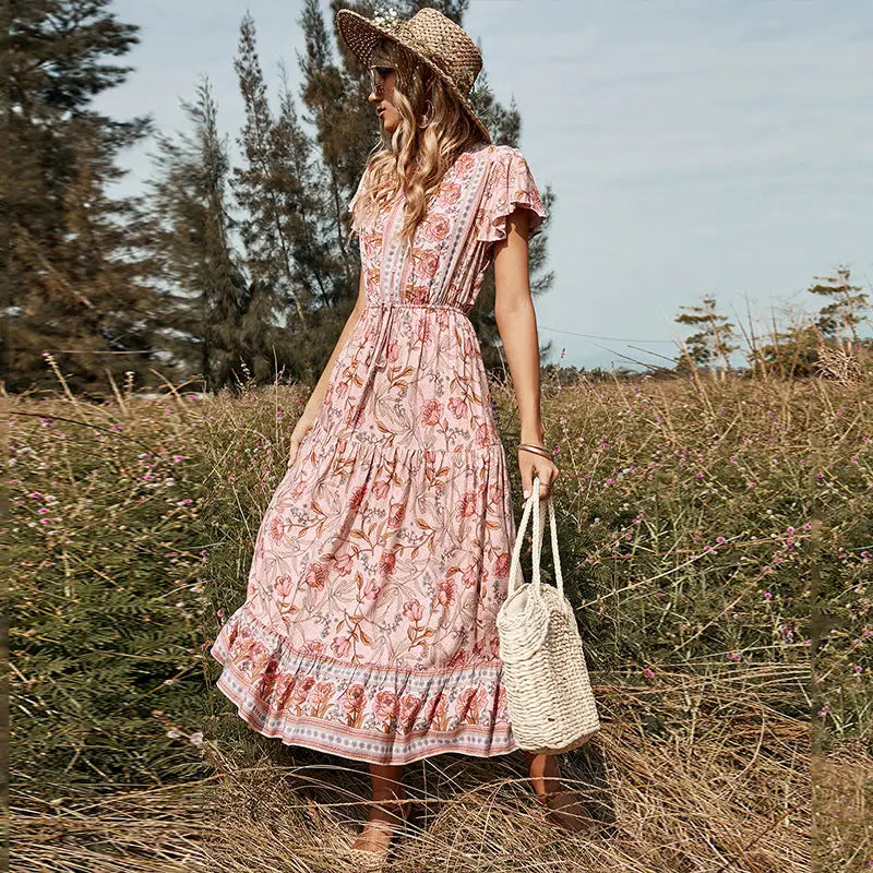 Elegantes Heidi -Kleid mit Rosa mit Blumenmuster für den Sommer