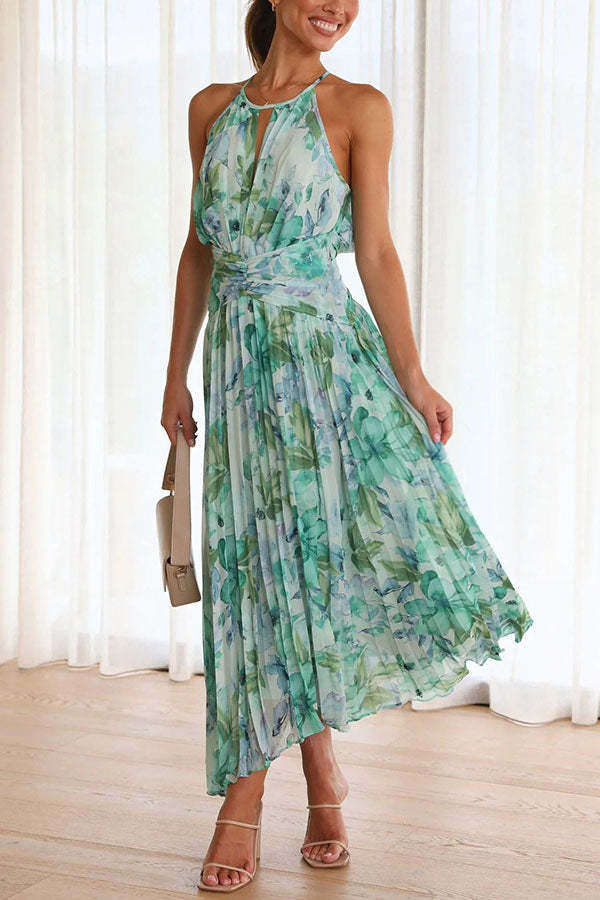 Blumiges Cocktailkleid
