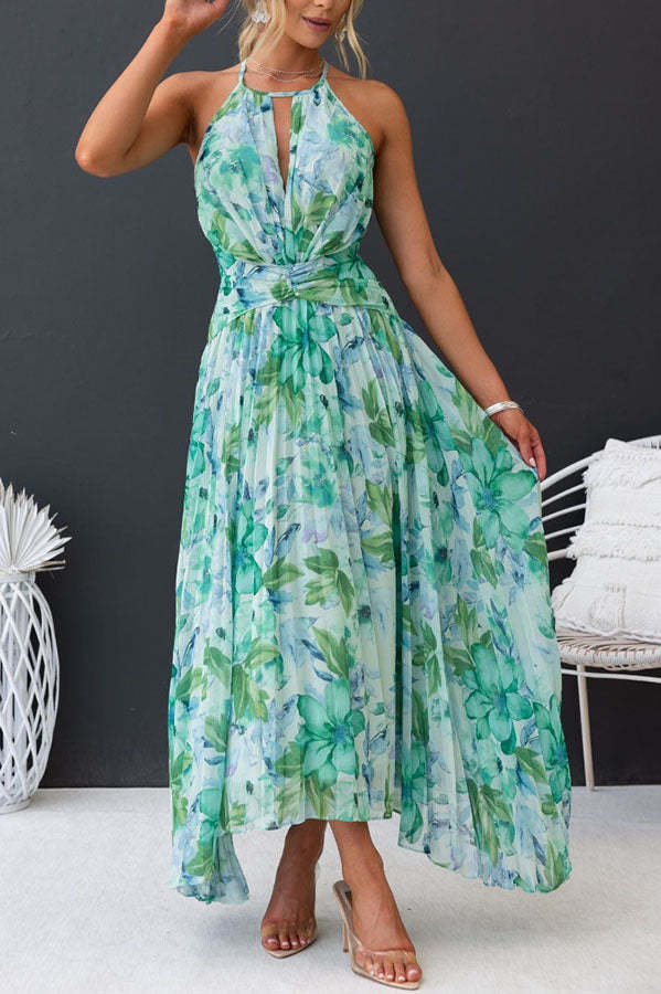 Blumiges Cocktailkleid