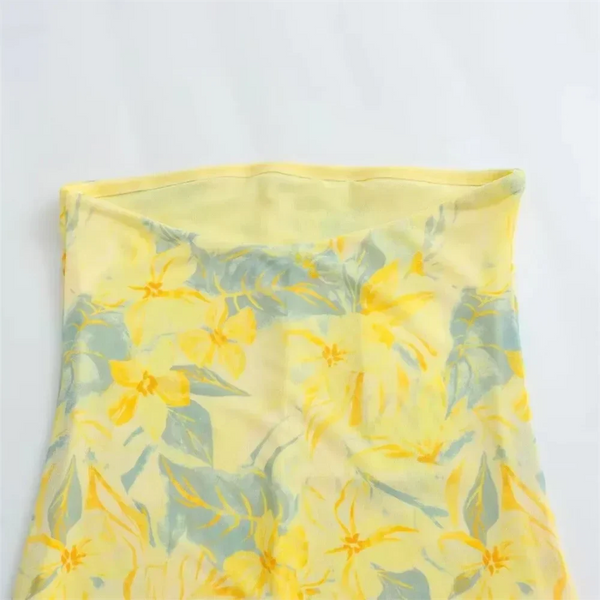 Elegantes Sommerkleid aus Seide mit Druck