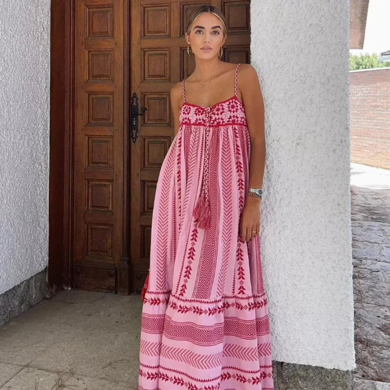 Elegantes Kleid Mit Druck Für Den Sommer