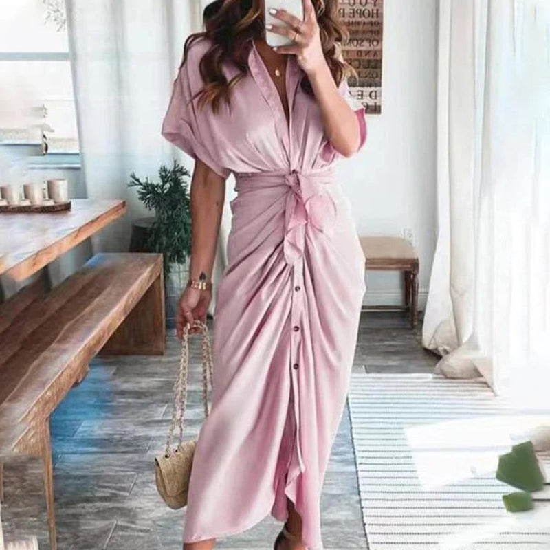 Elegantes modernes Kleid für stilvolle Anlässe