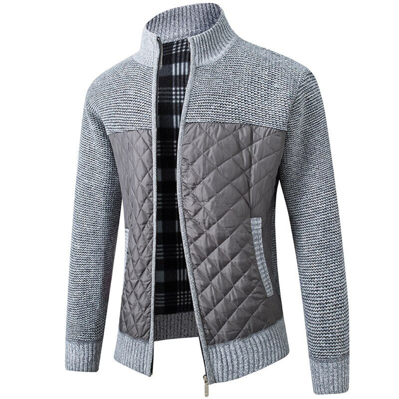 Warmer und stilvoller Pullover