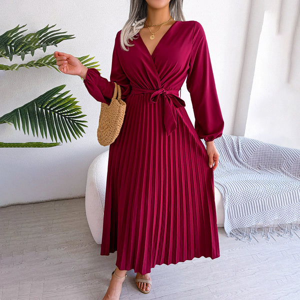 Bequeme und elegante Faltenkleid für jeden Anlass