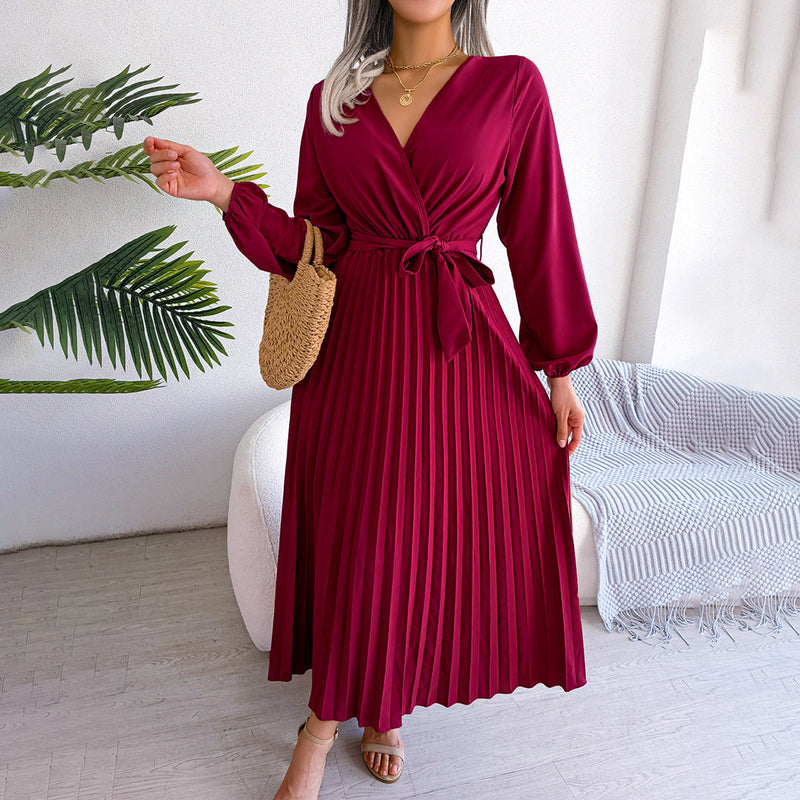 Bequeme und elegante Faltenkleid für jeden Anlass