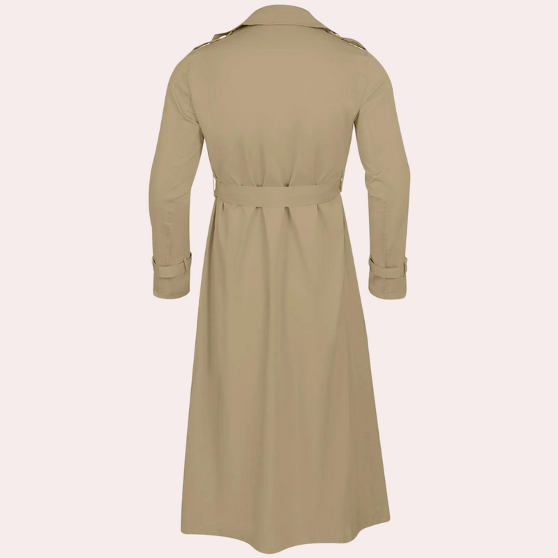 Eleganter Trenchcoat für Männer an kalten Tagen