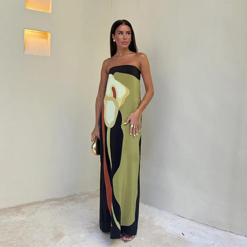 Elegantes Schulterfreies Kleid mit Abstraktem Druck