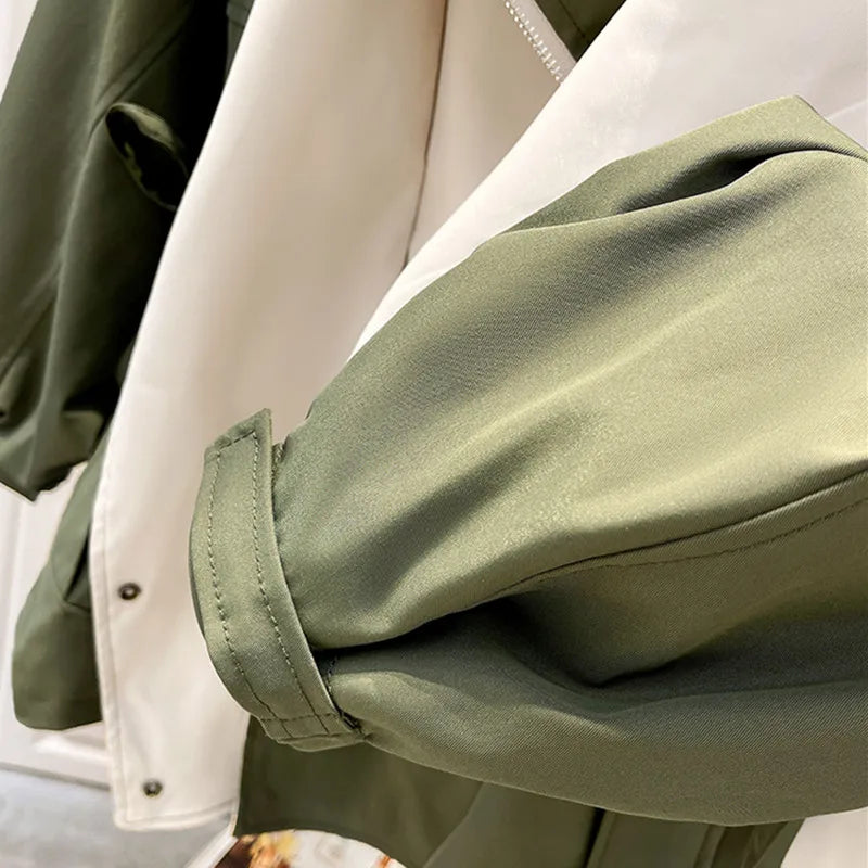 Stylischer, wasserdichter Trenchcoat für Regen