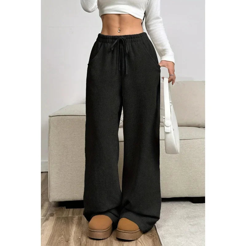Trendige, hoch taillierte Damen-Cordhose mit entspannter Passform