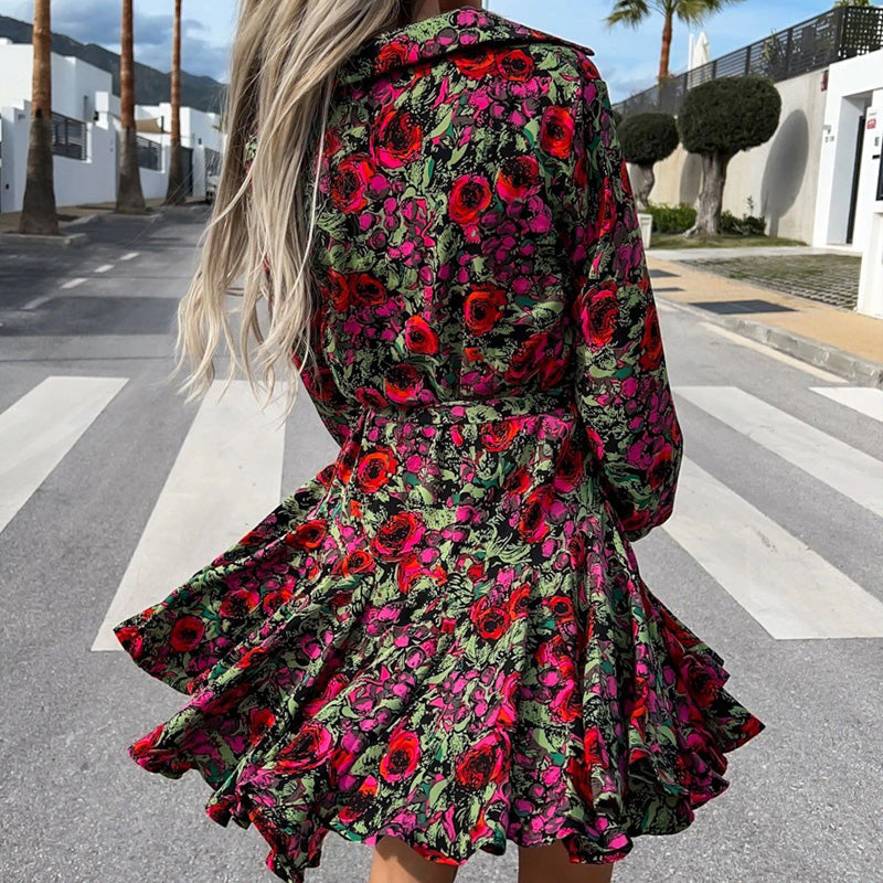 Bequemes - Flare-Kleid mit Blumenmuster für dich