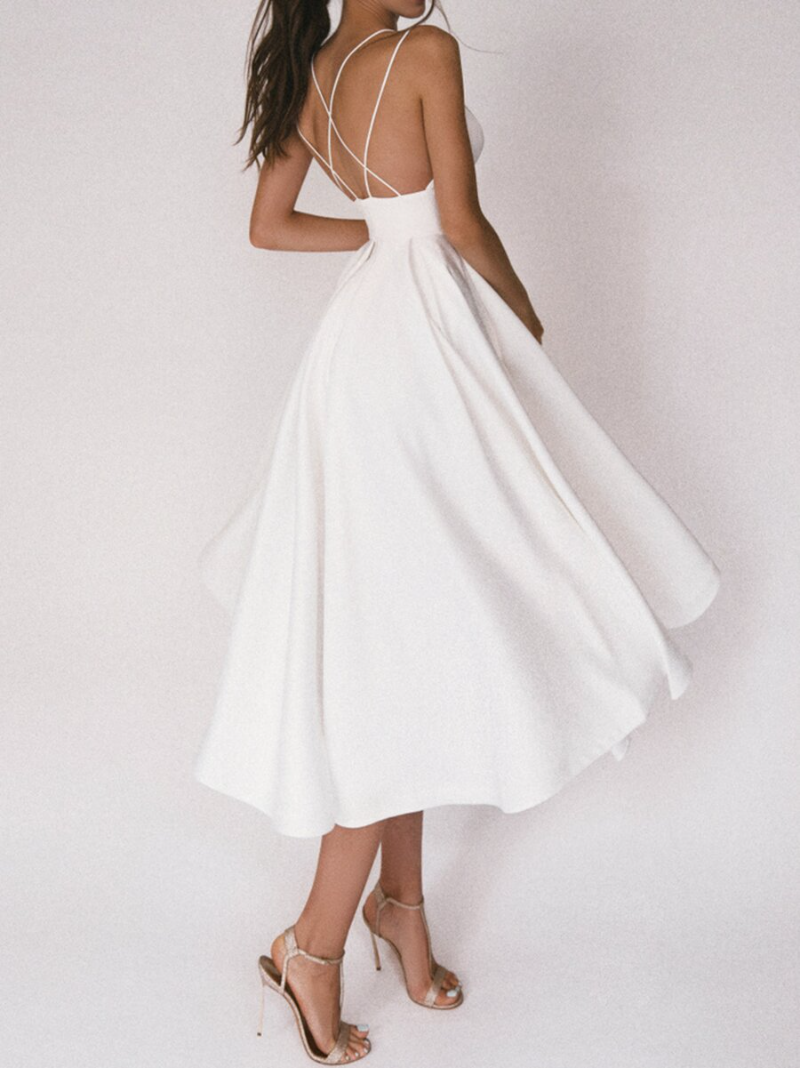 Bequemes Elegantes Kleid mit V-Ausschnitt und Trägern für dich