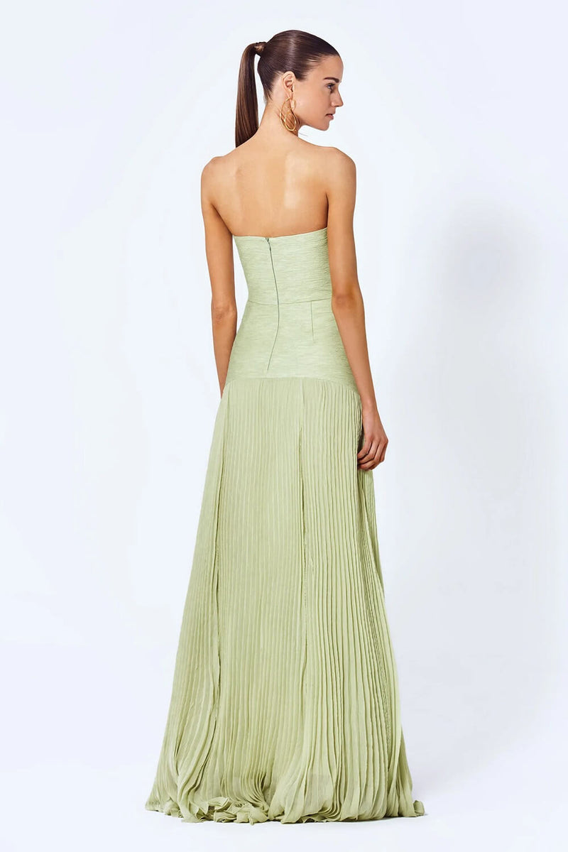 Elegantes Maxikleid mit tiefem Taillenschnitt für Frauen