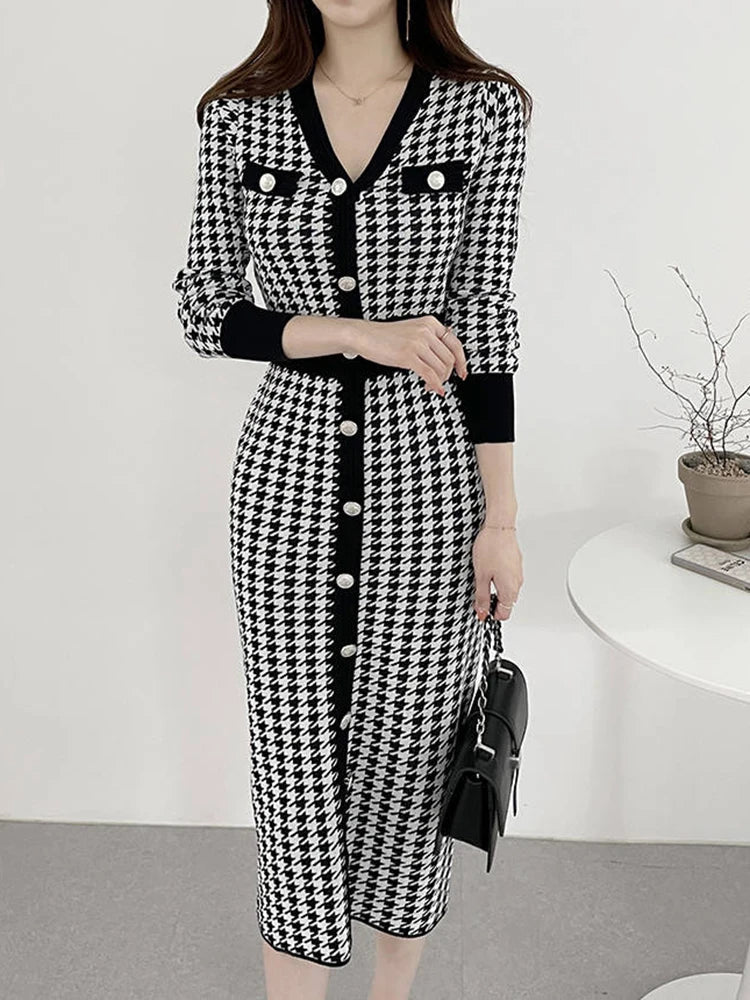 Elegante Midi-Kleid mit Pied-de-Poule-Druck