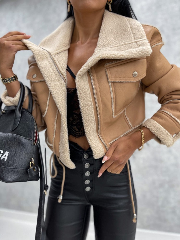 Clara - Stylische und warme Pilotenjacke