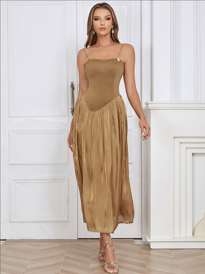 Elegantes Maxikleid mit Fransen in Braun