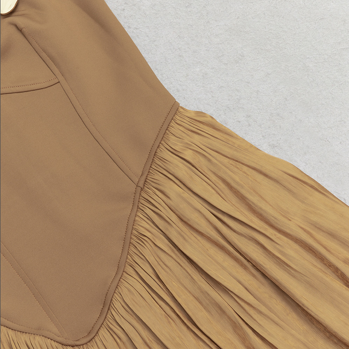 Elegantes Maxikleid mit Fransen in Braun