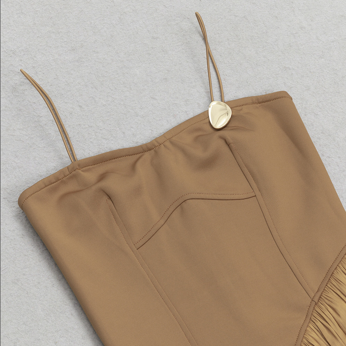 Elegantes Maxikleid mit Fransen in Braun