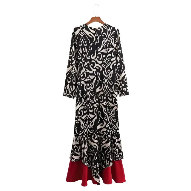 Elegantes Kleid Mit Druck Für Den Sommer