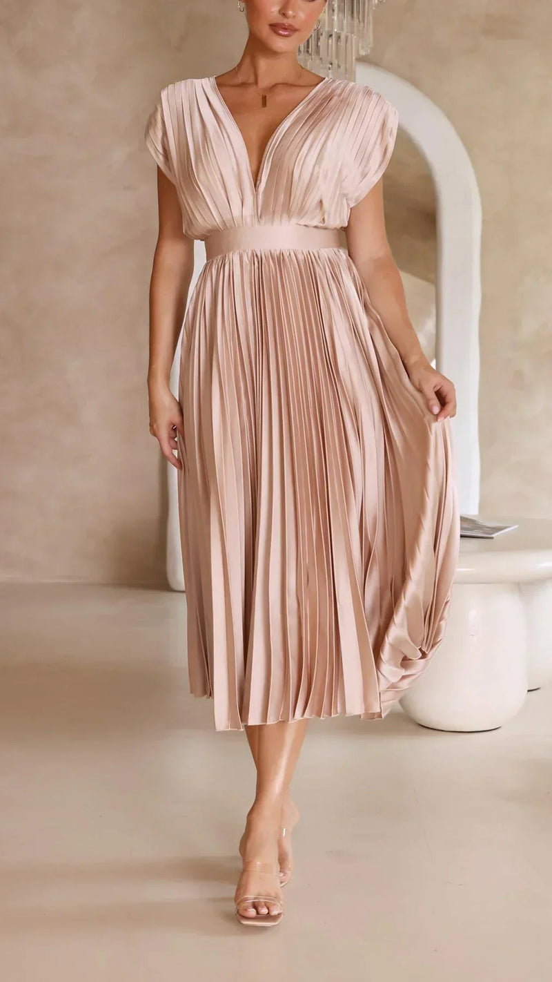 Bequemes und sexy Plissee-Kleid für dich