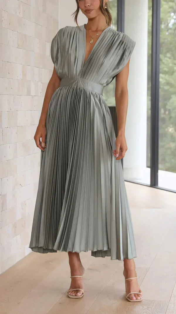 Bequemes und sexy Plissee-Kleid für dich