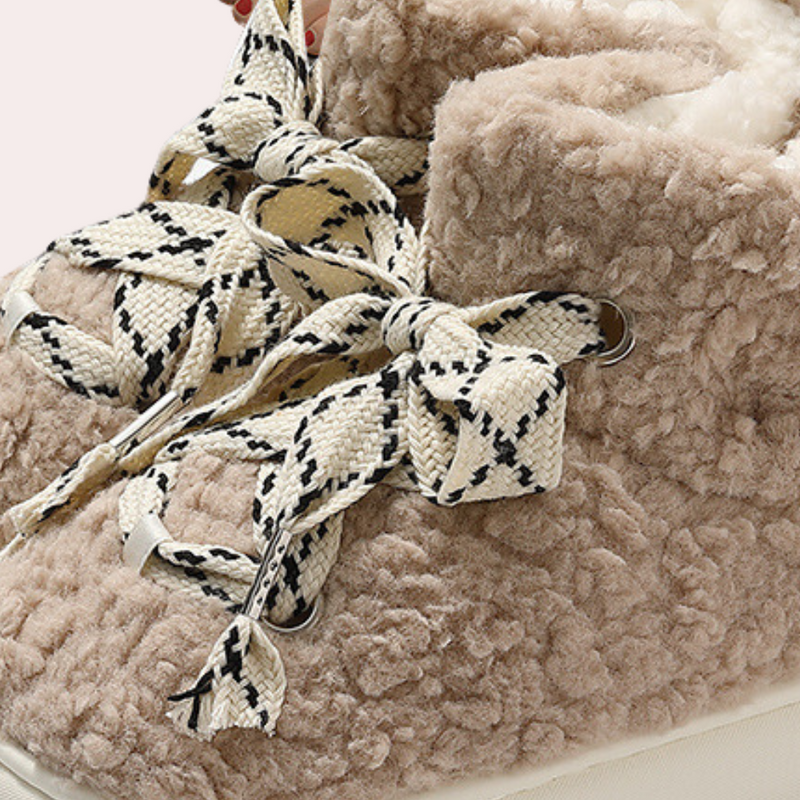 Weicher und warmer Plüschpullover für Damen im Winter