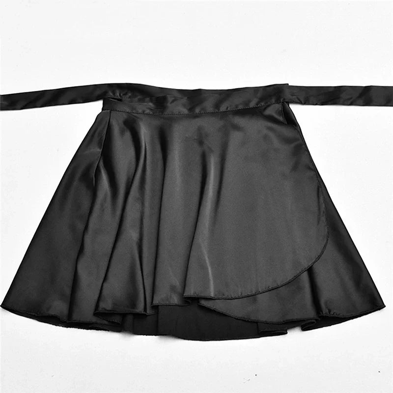 Heidi - Elegantes Blusen- und Rock-Set mit Bindegürtel