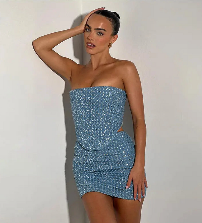 Elegant Heidi - Trägerlos Mini Set aus Rock und Top