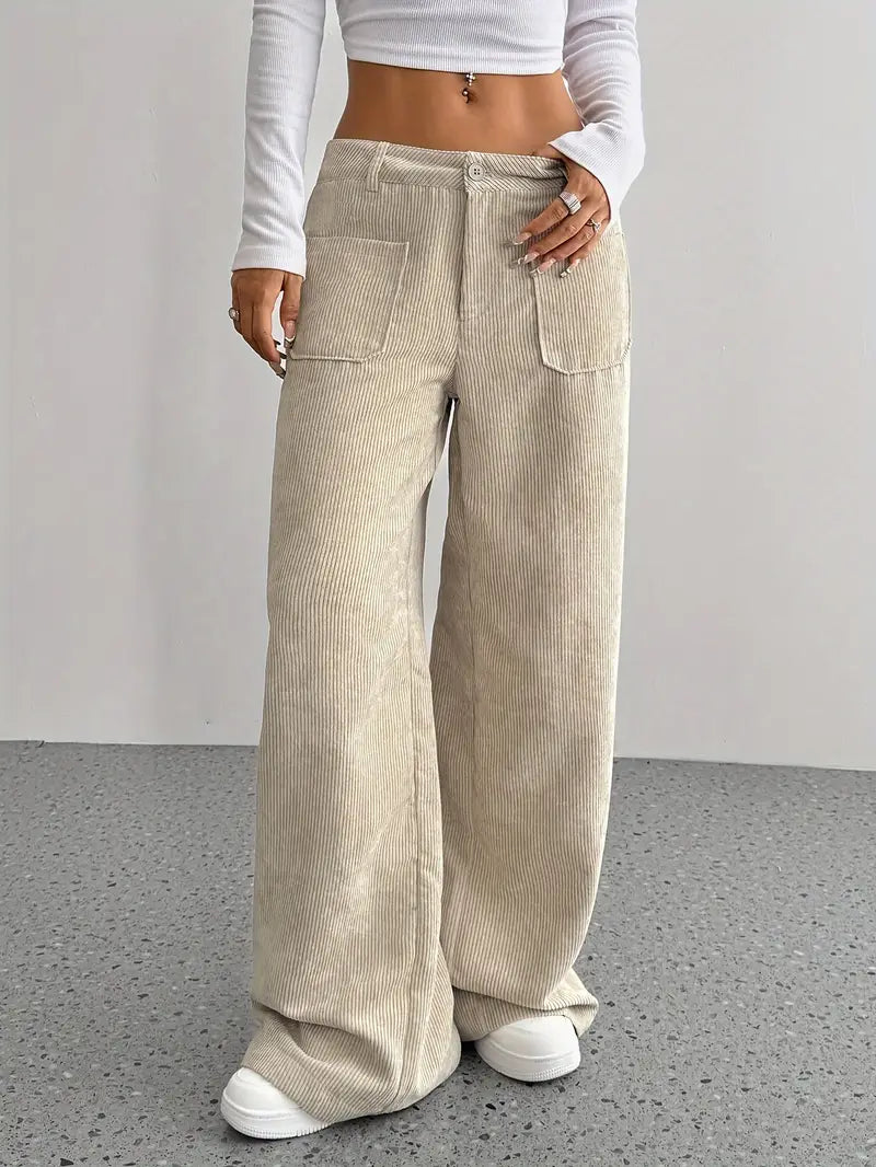 Hoch taillierte Damen-Cordhose mit weitem Bein
