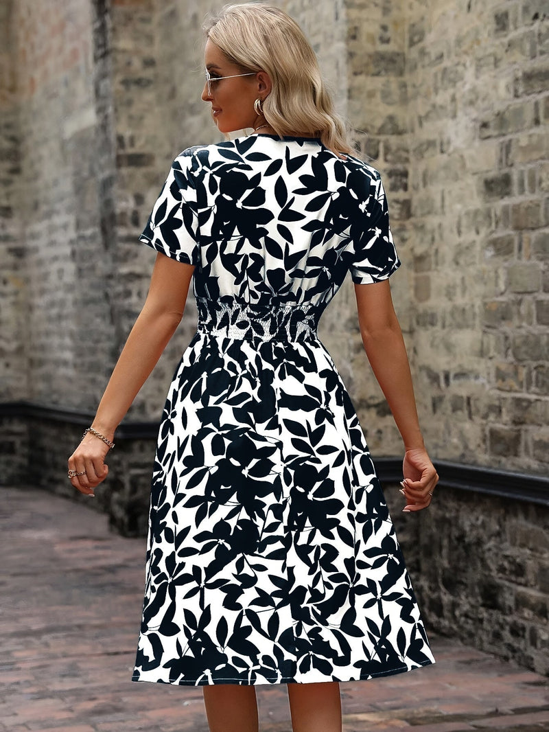 Elegantes Kleid mit Wickelausschnitt für dich