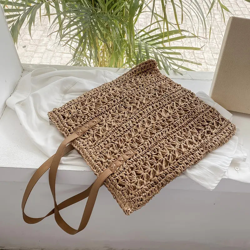 Gewebte Strandtasche für den Sommer